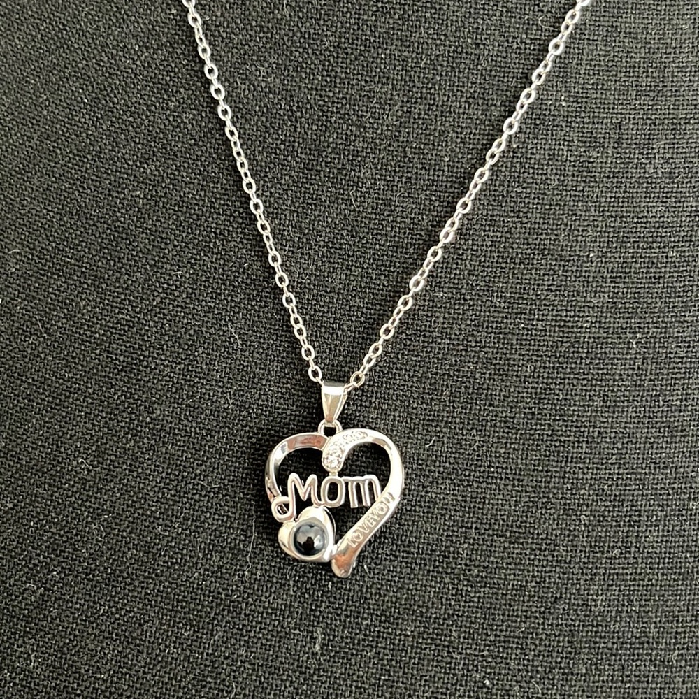 Mom silver necklace - Picture 2 of 2